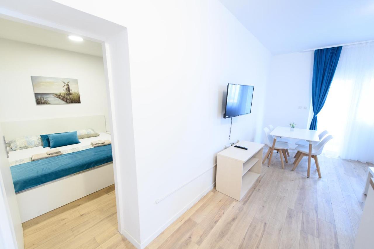 Cozy Beach Apartments Макарска Экстерьер фото
