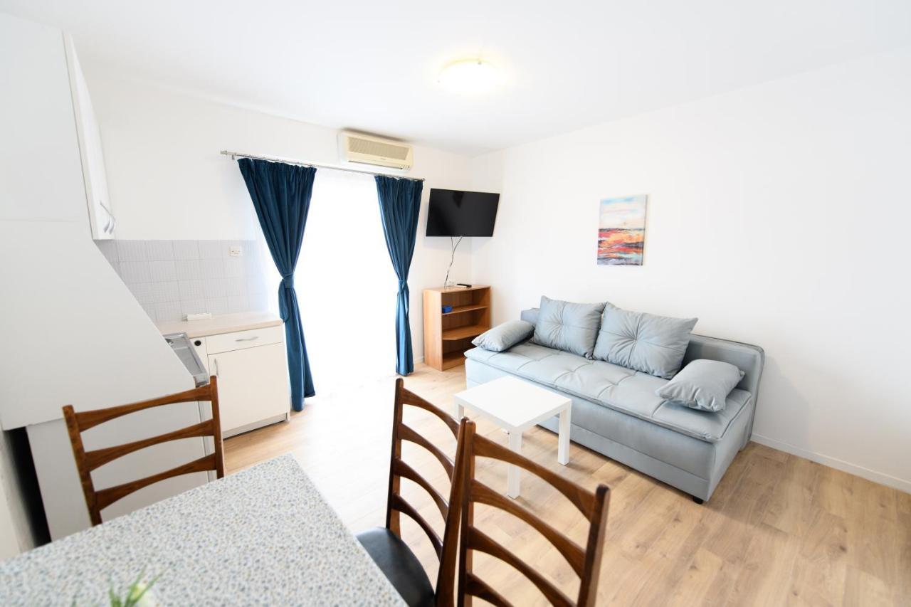 Cozy Beach Apartments Макарска Экстерьер фото